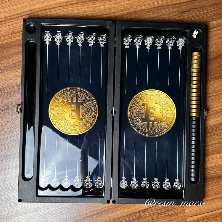 تخته نرد رزینی طرح بیت کوین